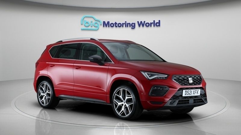 Red Used 2021 Seat Ateca FR Sport SUV | £17,800 (Fair price) - Image 1/4