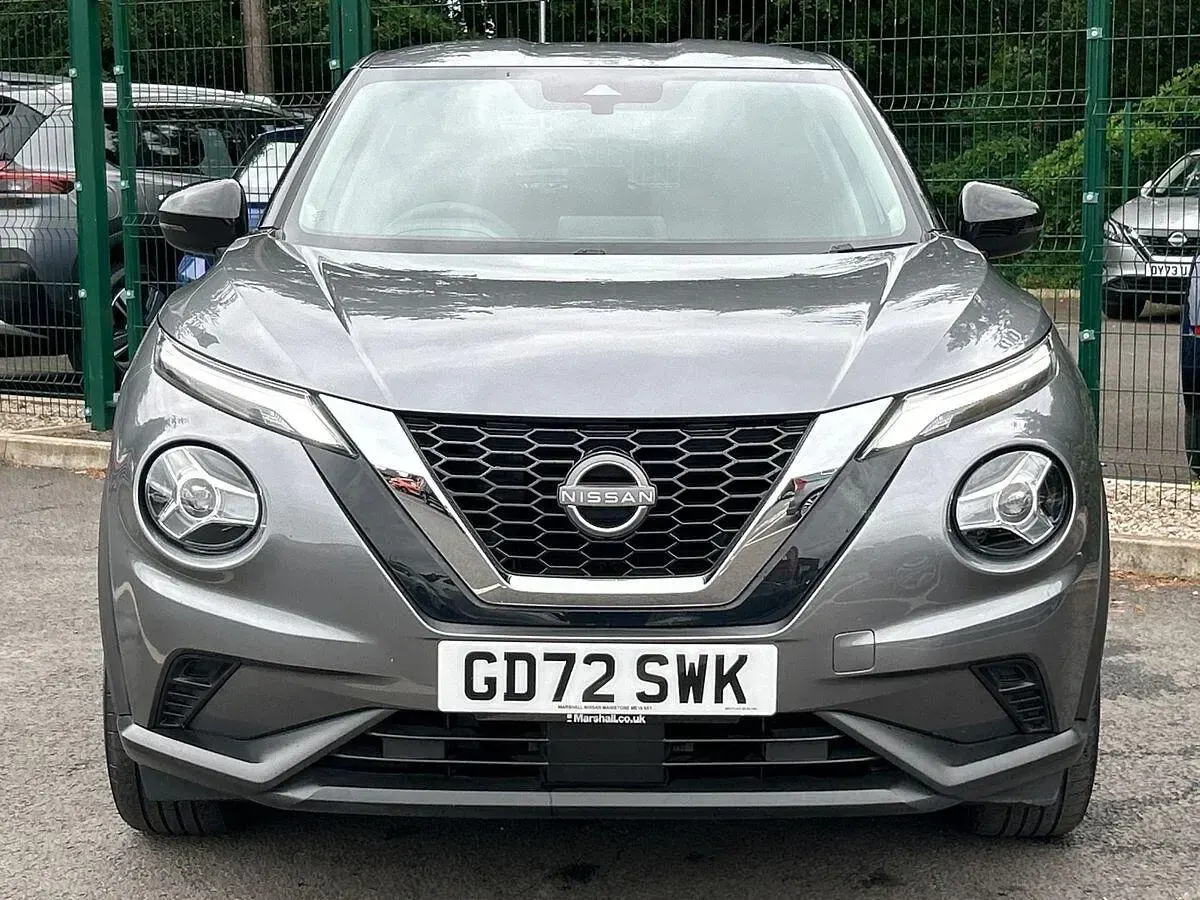 Used Nissan Juke Acenta 114 HP (83 kW) 2023 Grey SUV