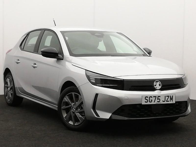 New Vauxhall Corsa Design Edition 100 HP (73 kW) 2025 Two coat metallic  crystal silver Hatchback