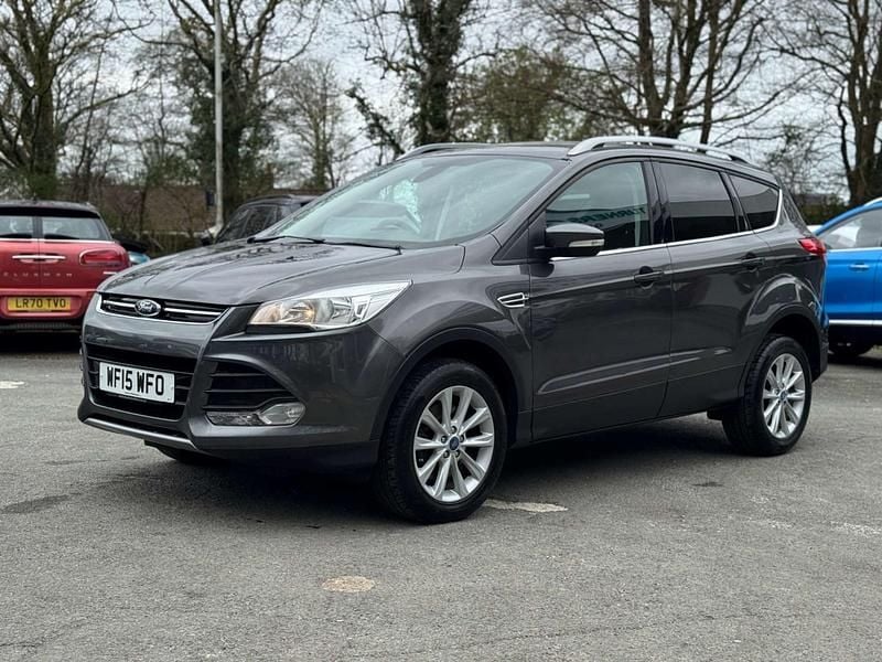 Käytetty Ford Kuga Titanium 2015 Harmaa Katumaasturi