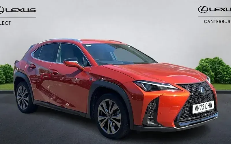 Usado Lexus UX 250h Sport Design Packet 184 CV (135 kW) 2024 SUV