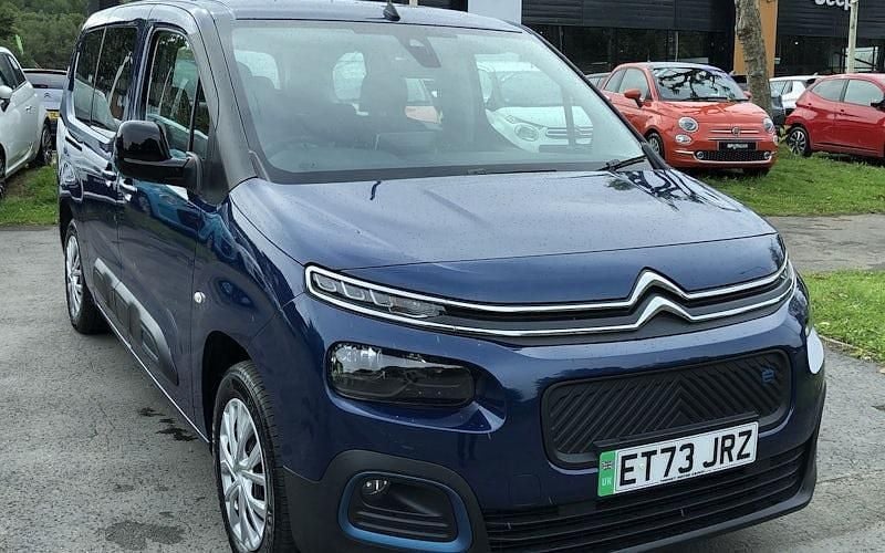 Blue Used 2024 Citroën e-Berlingo Feel MPV | £16,995 (Fair price) - Image 1/1