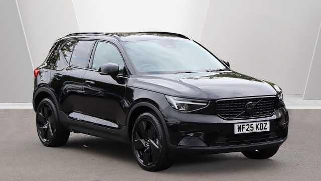 Used 2025 Volvo XC40 Plus SUV | £33,750 (A bit pricey) - Image 1/3