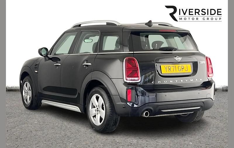 Used Mini Cooper Countryman Classic 134 HP (98 kW) 2021 Black SUV