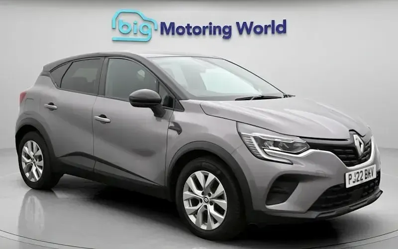 Used Renault Captur Iconic 143 HP (105 kW) 2022 SUV