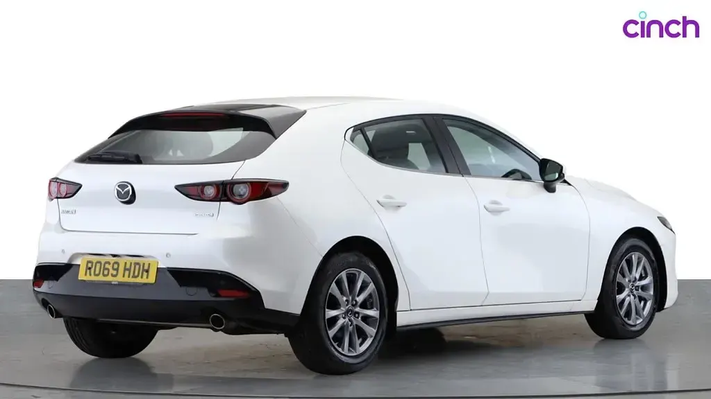 Used Mazda 3 Luxury 2019 White Hatchback