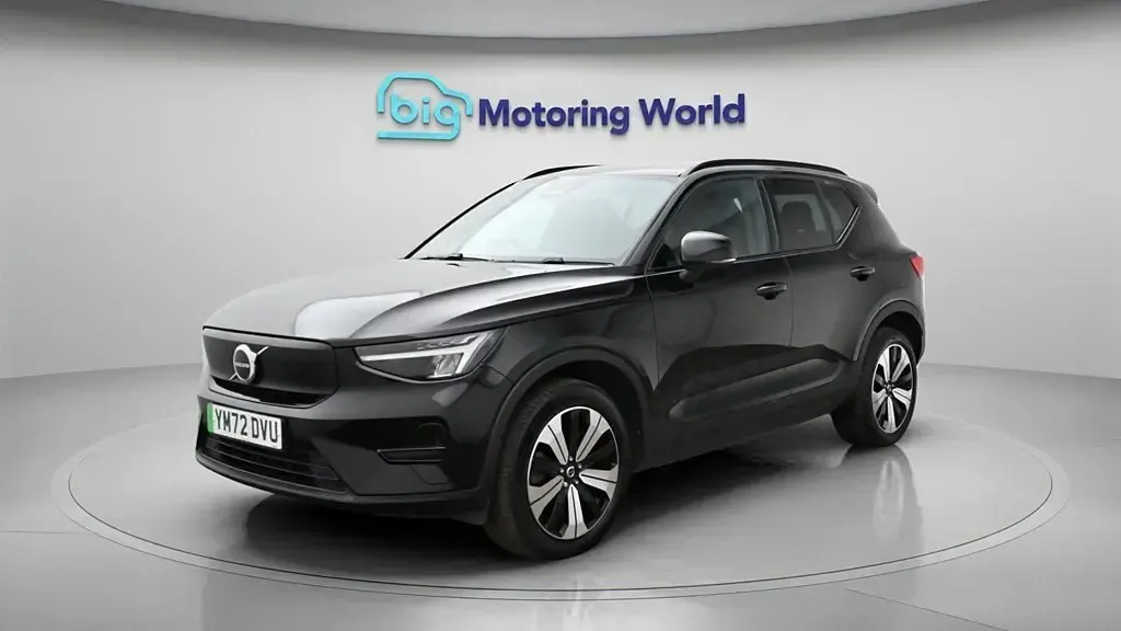 Usado Volvo XC40 Core 169 kW (231 HP) 2023 SUV