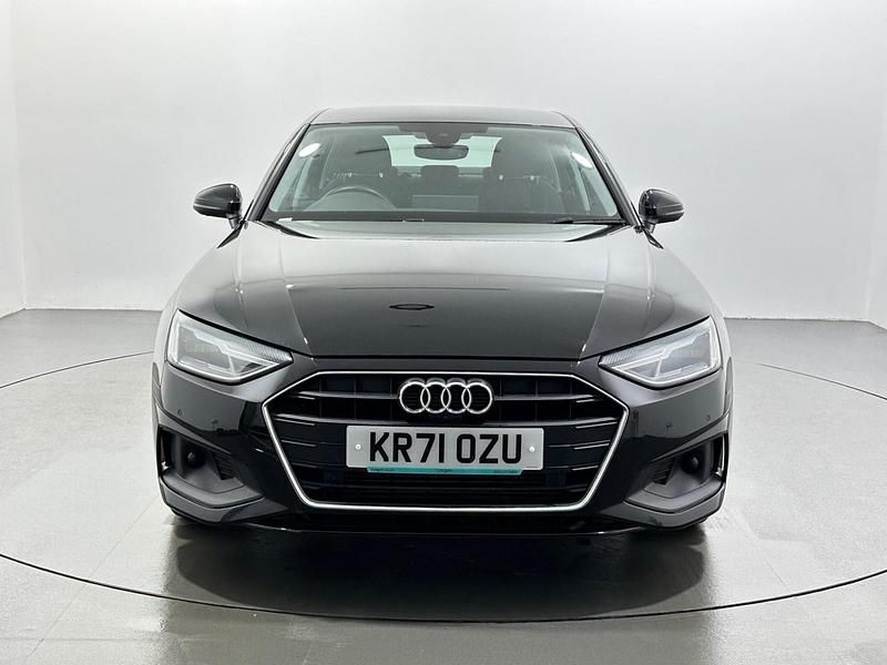 Begagnad Audi A4 Comfort 150 HK (110 kW) 2021 Svart Sedan