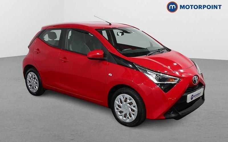 Used 2021 Toyota Aygo X-play Hatchback | £9,399 (Fair price) - Image 1/4