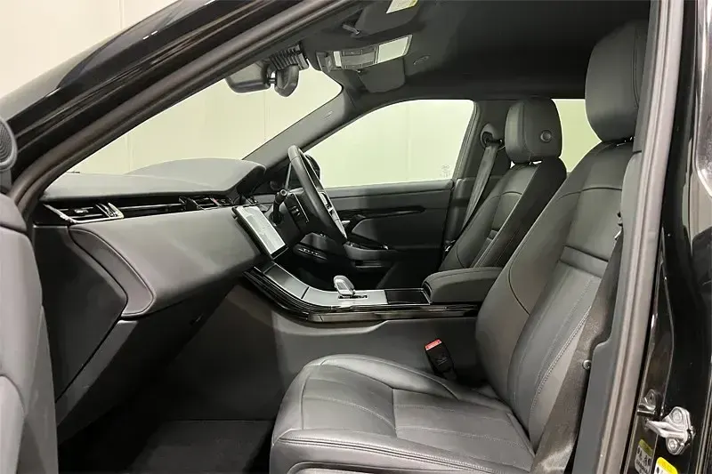 Used Land Rover Range Rover evoque S 160 HP (117 kW) 2024 Black SUV
