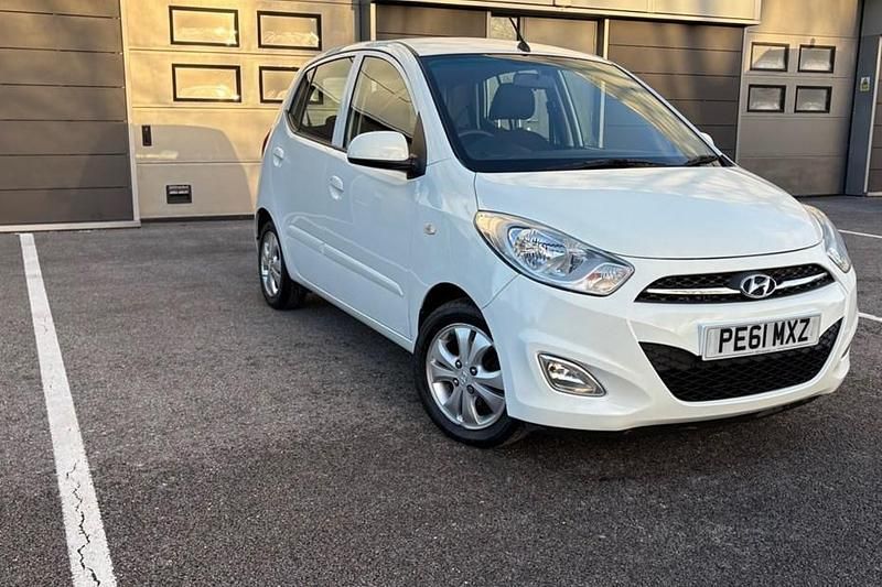 White Used 2011 Hyundai i10 Active Hatchback | £2,995 (Fair price) - Image 1/1
