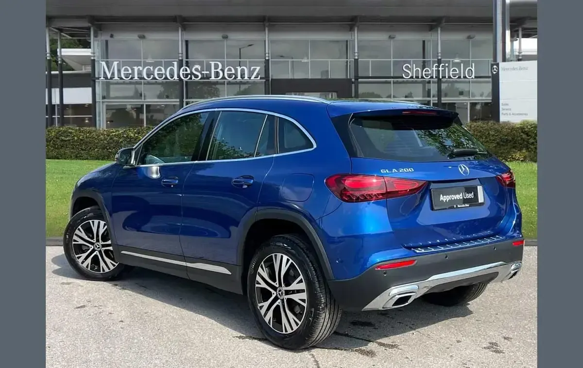 Used Mercedes GLA200 Executive 161 HP (118 kW) 2024 Blue SUV