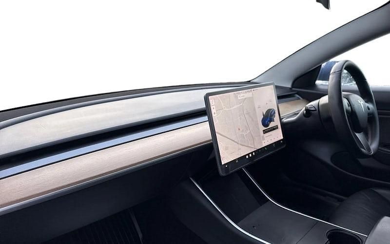 Used Tesla Model 3 Standard Range 239 kW (325 HP) 2020 Blue Sedan