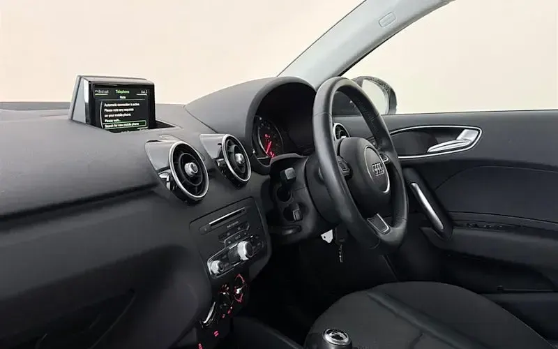 Used Audi A1 Sportback Sport 125 HP (91 kW) 2017 Black Hatchback