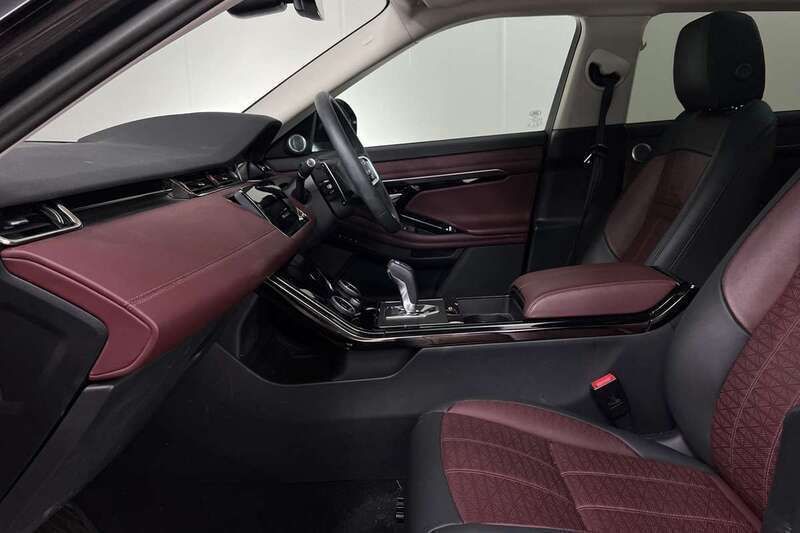 Image 3/4