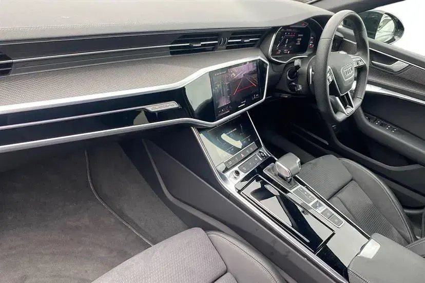 Used Audi A6 Black Edition 204 HP (150 kW) 2025 Blue Estate