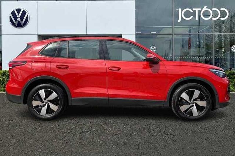 Used VW Tiguan Edition 150 HP (110 kW) 2024 SUV