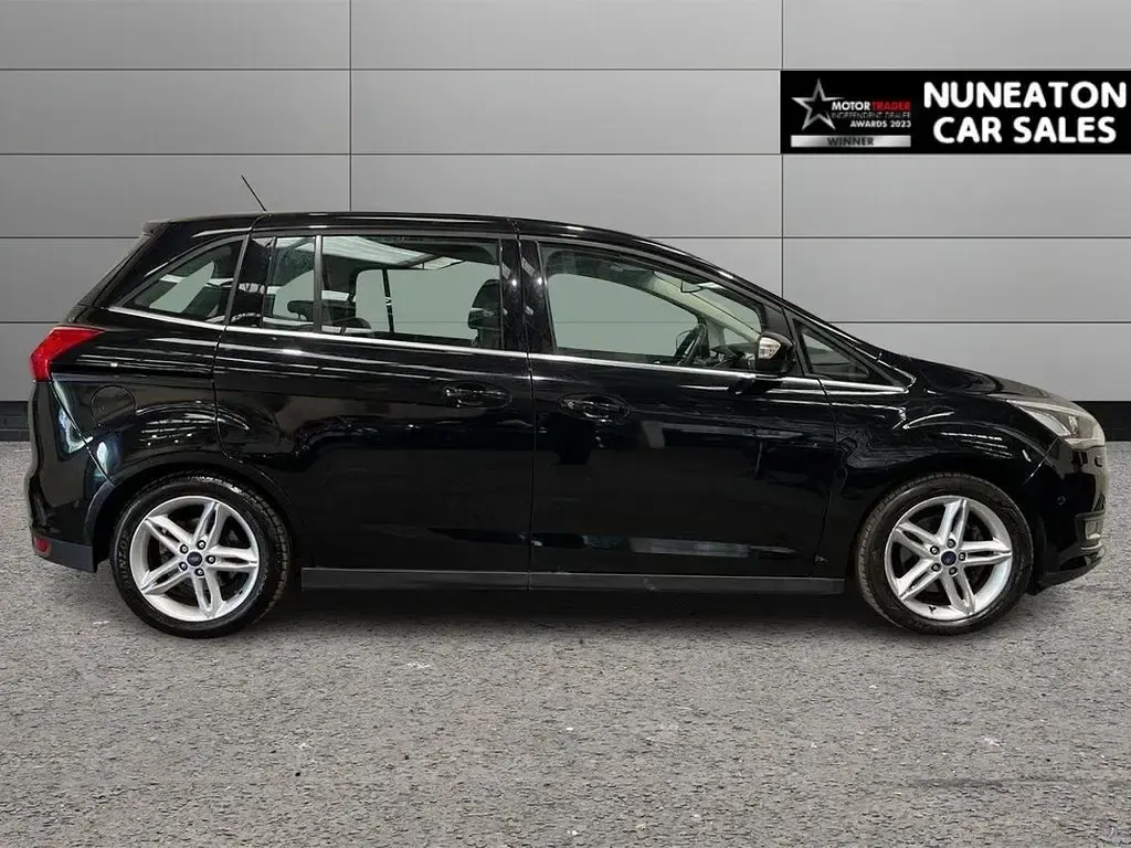 Used Ford Grand C-Max Titanium X 120 HP (88 kW) 2017 Black MPV
