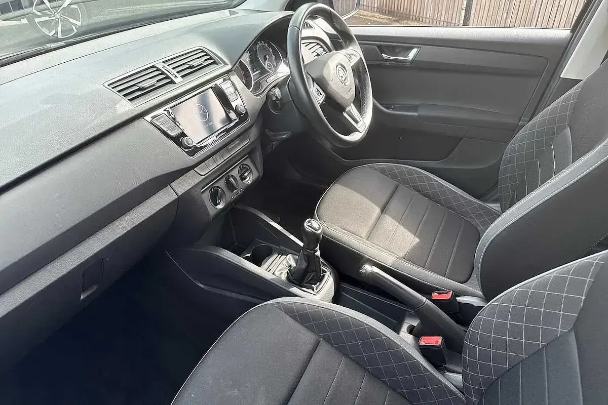 Used Skoda Fabia SE 94 HP (69 kW) 2020 Grey Hatchback