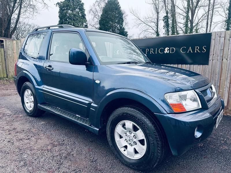 Blue Used 2007 Mitsubishi Shogun SUV | £4,289 - Image 1/4