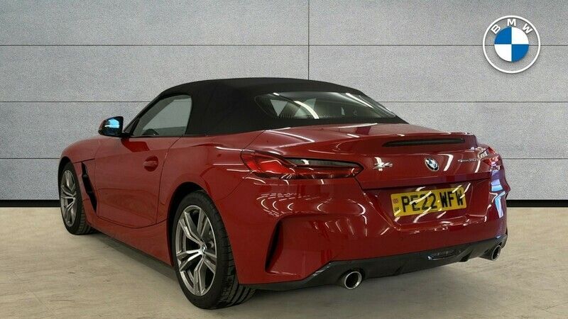 Used BMW Z4 M Sport 194 HP (142 kW) 2022 Red Cabriolet