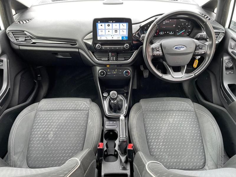 Used Ford Fiesta Zetec 2018 White Hatchback