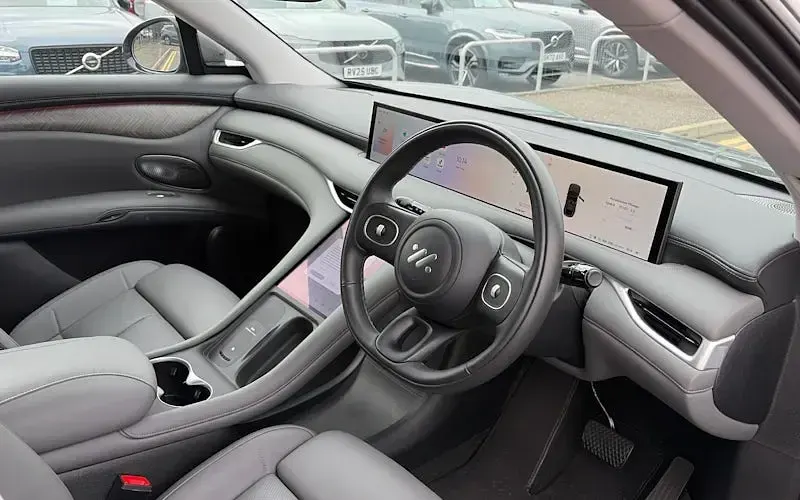 Used MG IM6 553 kW (752 HP) 2026 Grey SUV