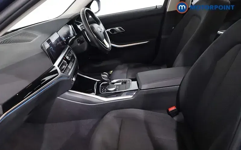 Used BMW 330e 292 HP (214 kW) 2020 Blue Sedan