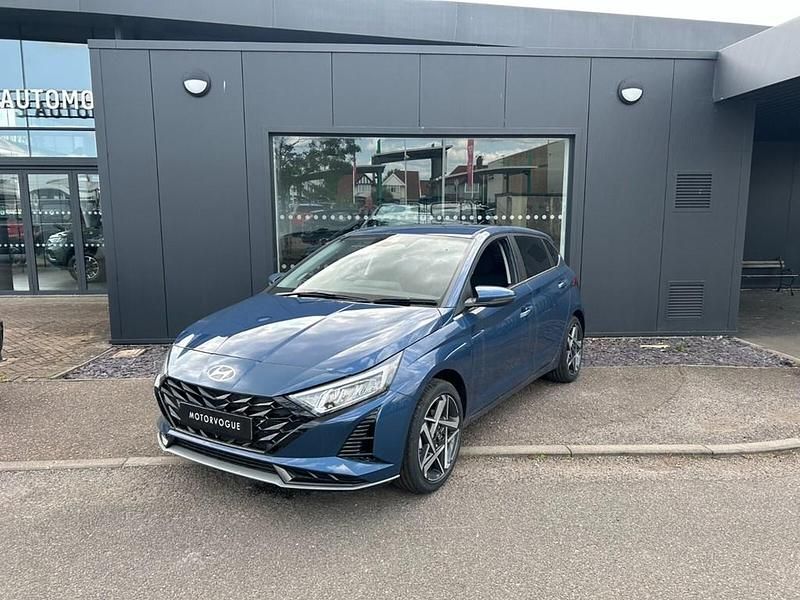 New Hyundai i20 Premium 99 HP (72 kW) 2025 Vibrant blue Hatchback