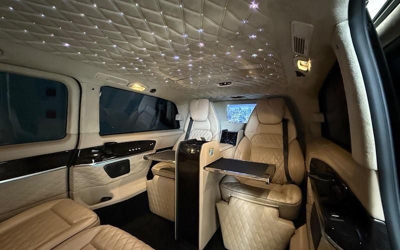 Used 2019 Mercedes V250 MPV | £35,995 - Image 1/4