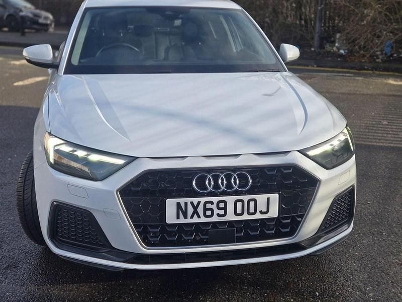 Used Audi A1 Sportback Sport 2019 White Hatchback