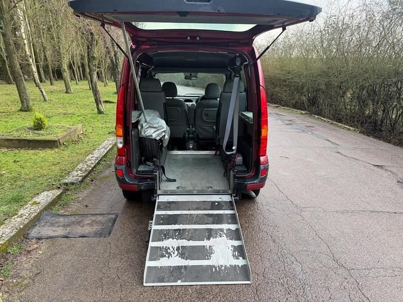 Used Renault Kangoo Expression 2006 Red MPV