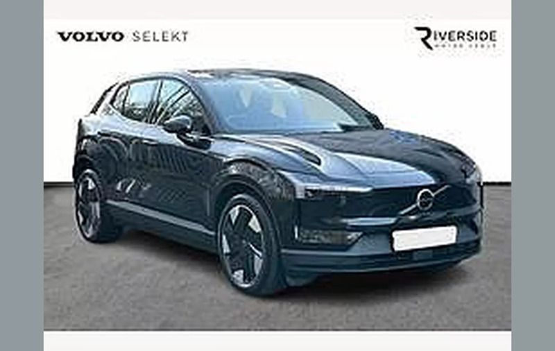 Onyx black Used 2024 Volvo EX30 Plus SUV | £29,795 (Good price) - Image 1/4