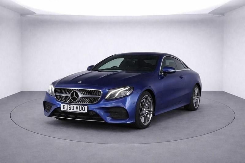 Used Mercedes E220 AMG line 194 HP (142 kW) 2019 Blue Coupe