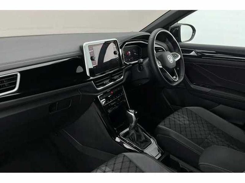Used VW T-Roc 150 HP (110 kW) 2024 SUV