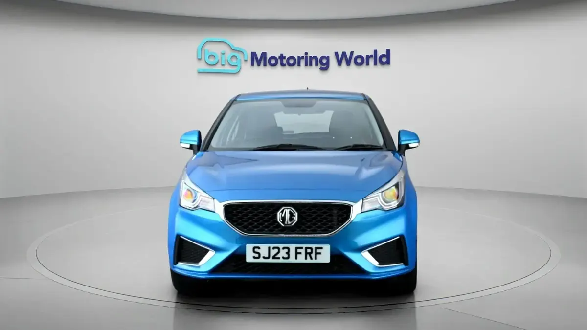 Used MG MG3 Exclusive 106 HP (77 kW) 2023 Blue Hatchback
