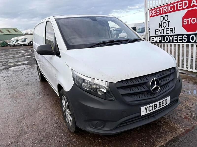 Used Mercedes Vito 136 HP (100 kW) 2018 White Van