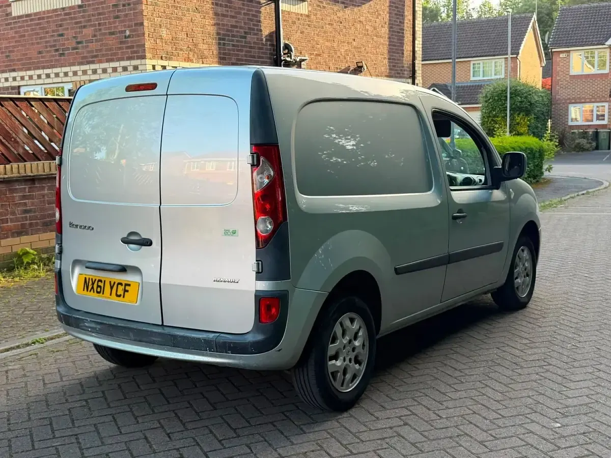 Used Renault Kangoo 2011 Grey MPV
