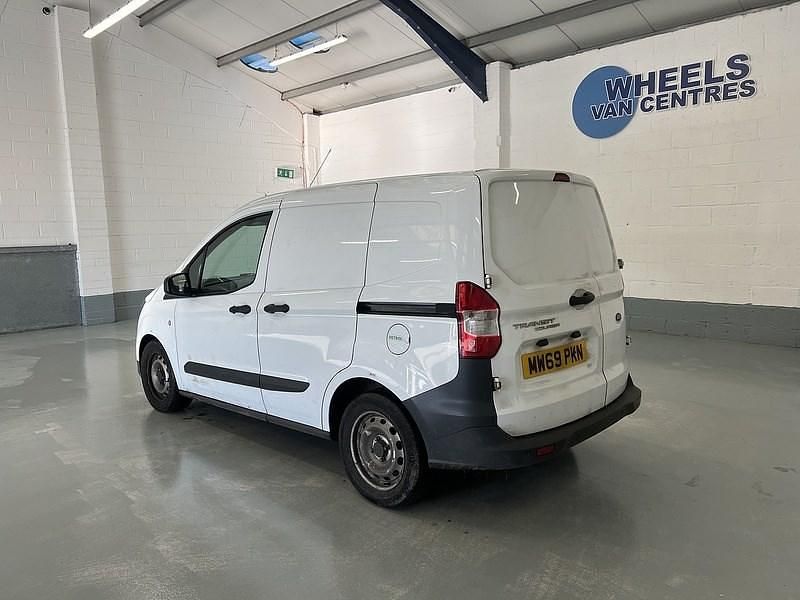 Used Ford Transit 100 HP (73 kW) 2020 White Van
