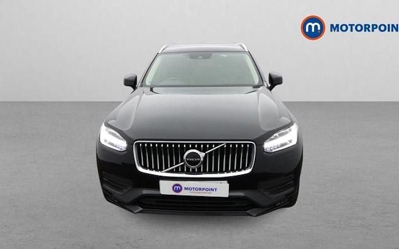 Used Volvo XC90 Momentum 235 HP (172 kW) 2021 SUV