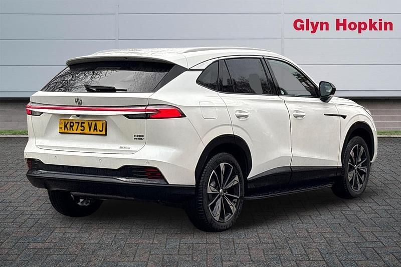 New MG HS SE 2025 White SUV