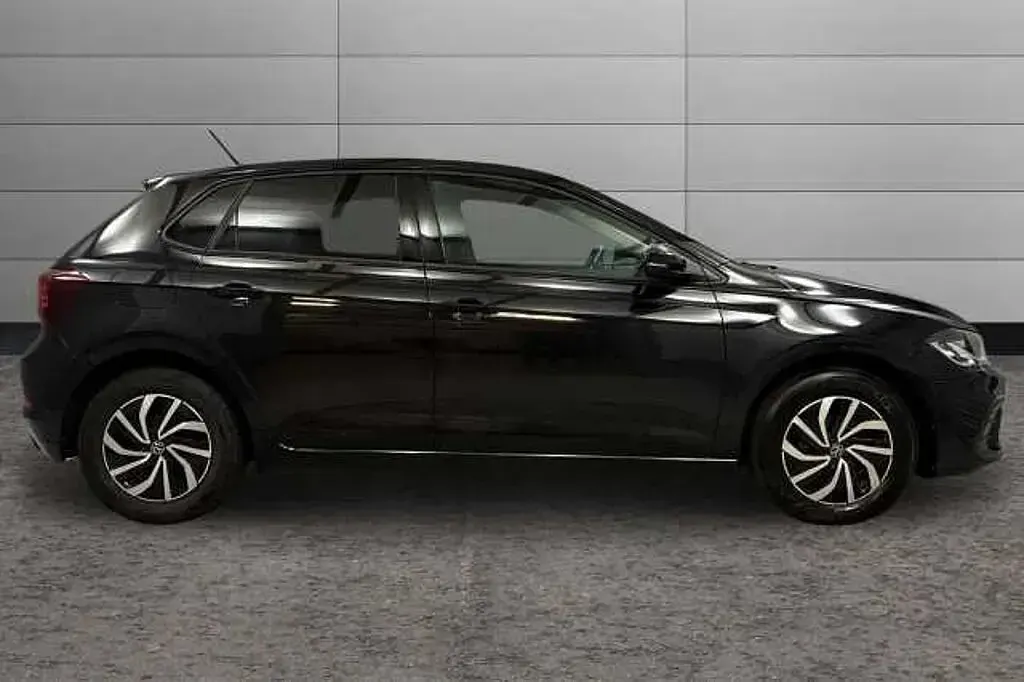 Used VW Polo 95 HP (69 kW) 2023 Hatchback