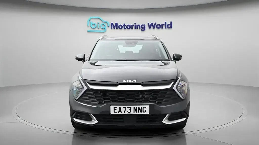 Gebraucht Kia Sportage 148 PS (108 kW) 2023 Grau SUV