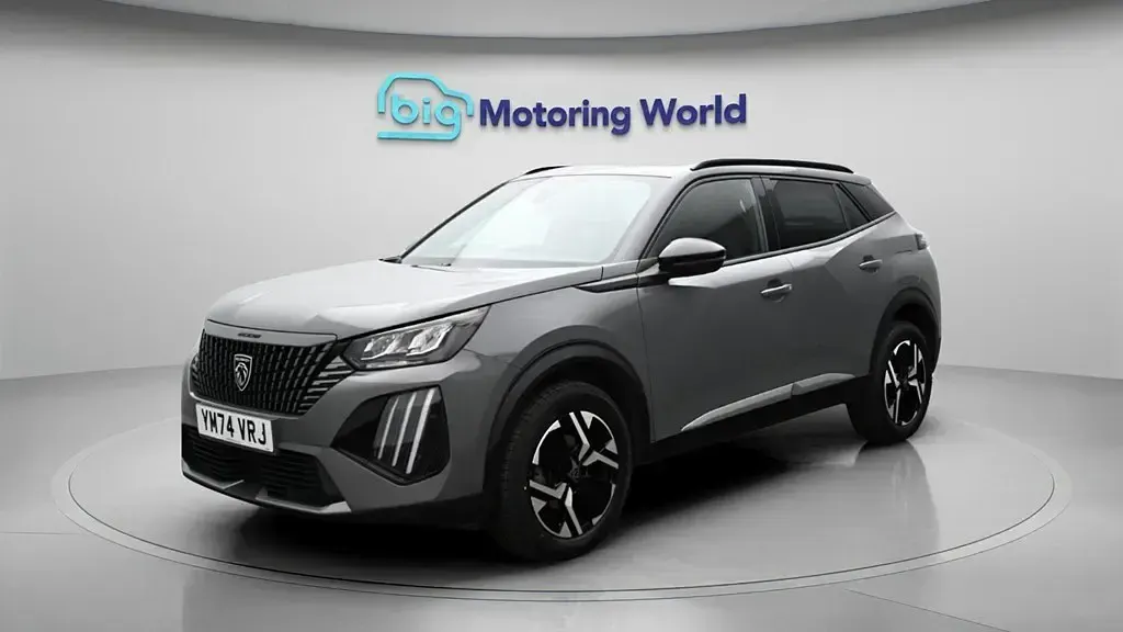 Używany Peugeot 2008 Allure 130 KM (95 kW) 2025 Szary SUV