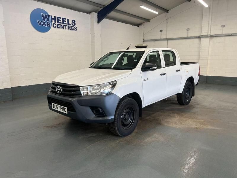 White Used 2017 Toyota HiLux Active Pickup | £13,490 (Super price) - Image 1/4