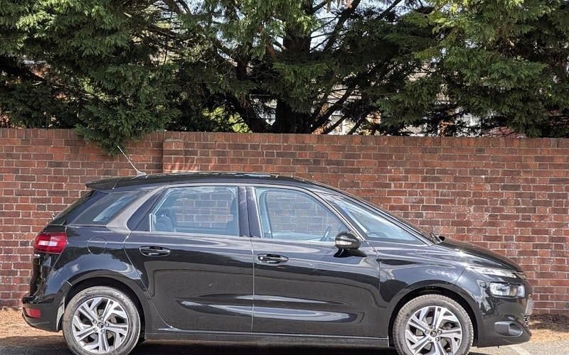 Used Citroën C4 Picasso SELECTION 120 HP (88 kW) 2016 MPV