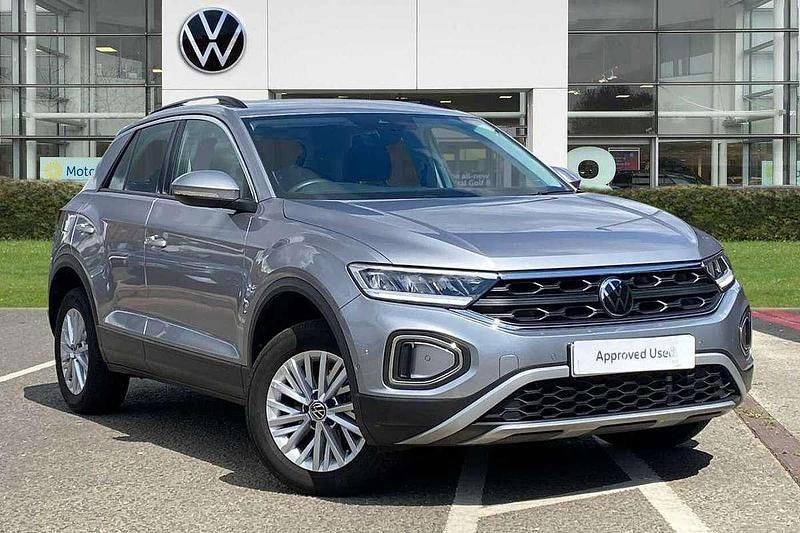 Silver Used 2023 VW T-Roc Life SUV | £20,595 (Fair price) - Image 1/4