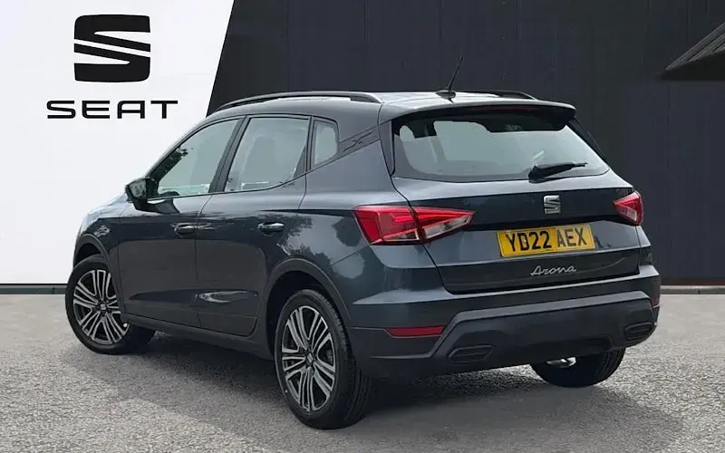 Used Seat Arona SE Technology 110 HP (80 kW) 2022 Grey SUV