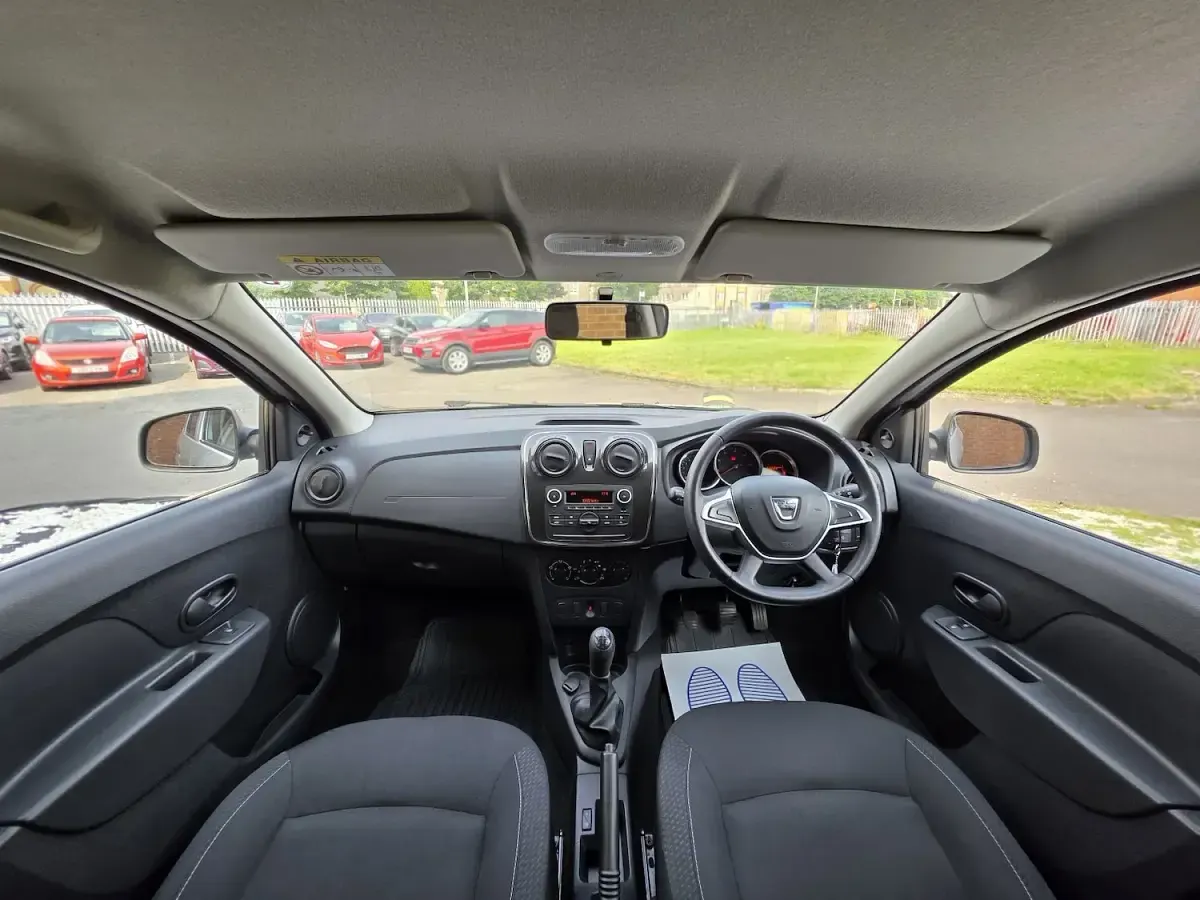 Used Dacia Logan MCV Ambiance 2017 Silver Estate