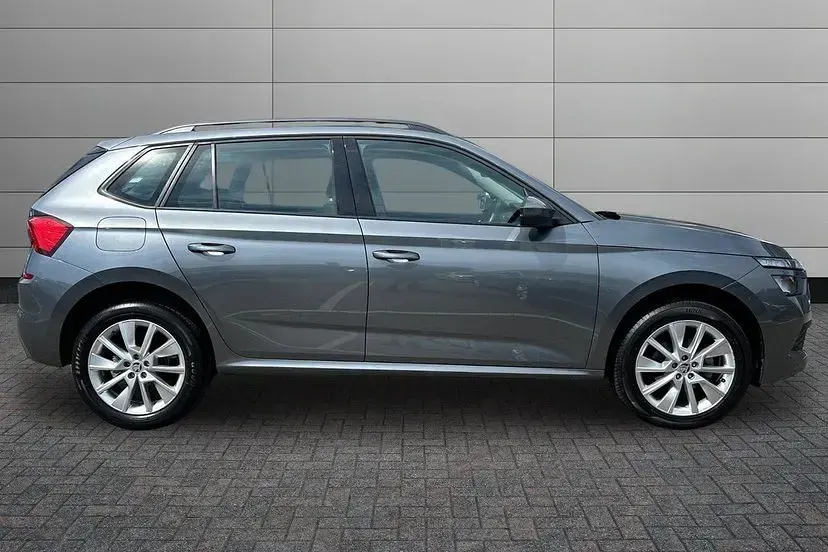 Used Skoda Kamiq SE 148 HP (108 kW) 2023 Graphite grey metallic SUV